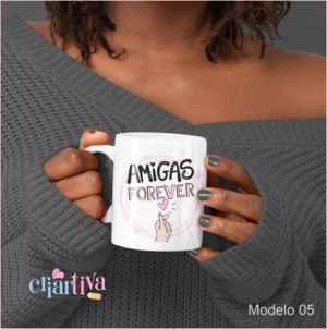 Caneca em porcelana - AMIGAS